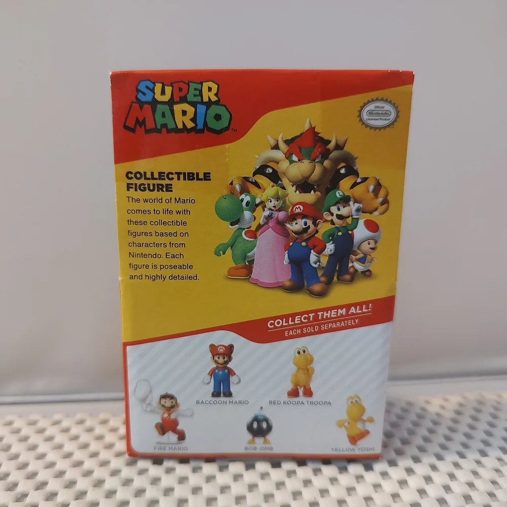 Super Mario Collectible Figure Fire Mario NWT